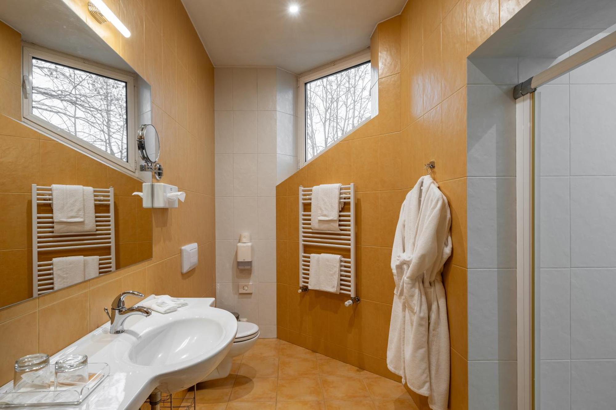 Hotel Sfinksas Kaunas Luaran gambar